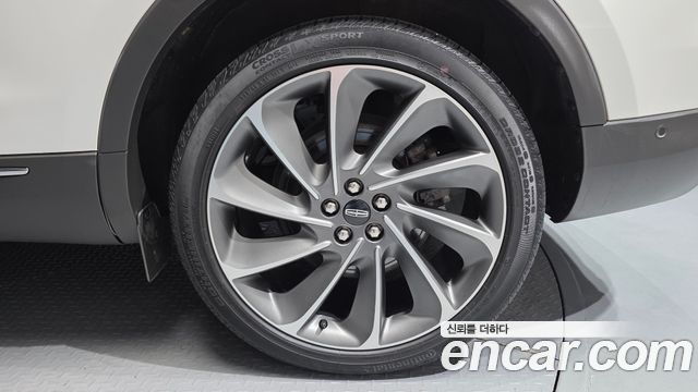 Lincoln Nautilus 2022 — photo 7