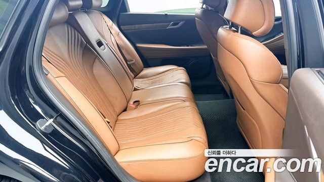 Genesis G80 2022 — photo 6