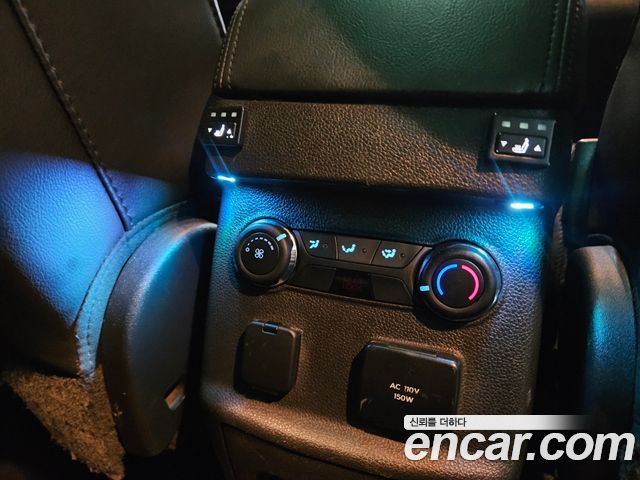Ford Explorer 2014 — photo 10