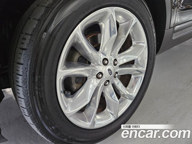 Ford Explorer 2014 — photo 16
