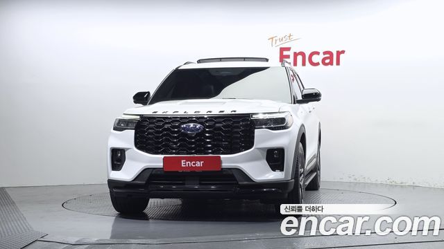 Ford Explorer 2025 — photo 3