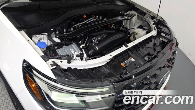 Ford Explorer 2025 — photo 6