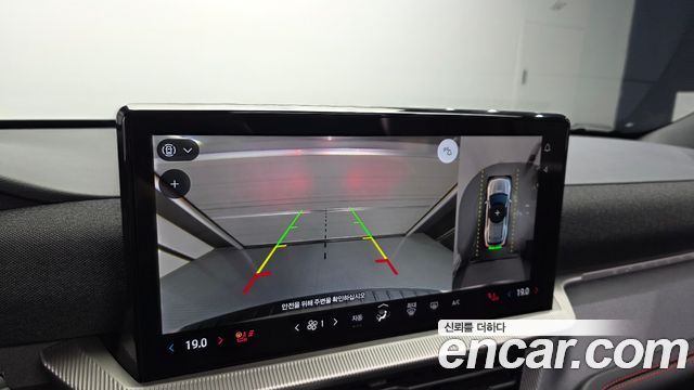 Ford Explorer 2025 — photo 15