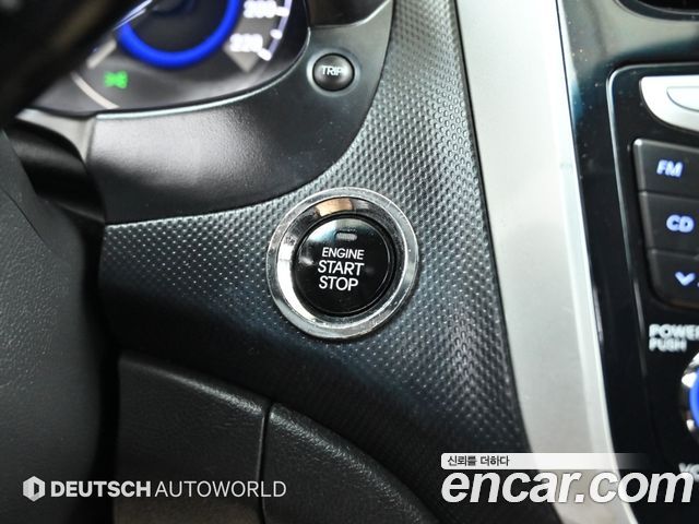 Hyundai Accent 2012 — photo 15
