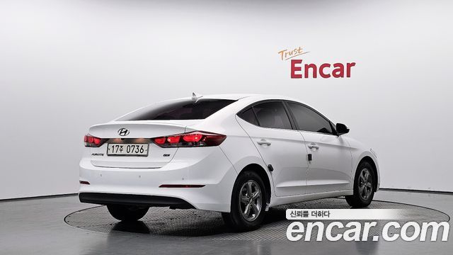 Hyundai AVANTE 2016 — photo 2