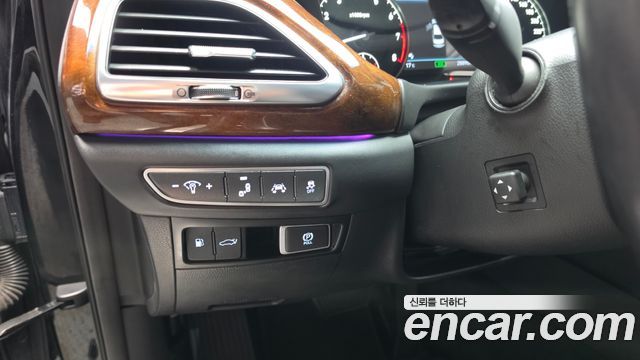 Genesis EQ900 2016 — photo 27