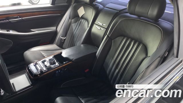 Genesis EQ900 2016 — photo 30