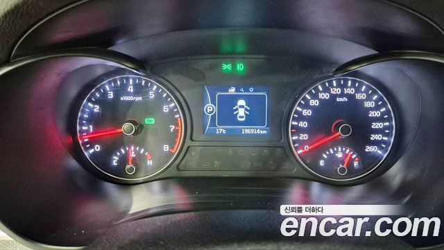 Kia K5 2016 — photo 9