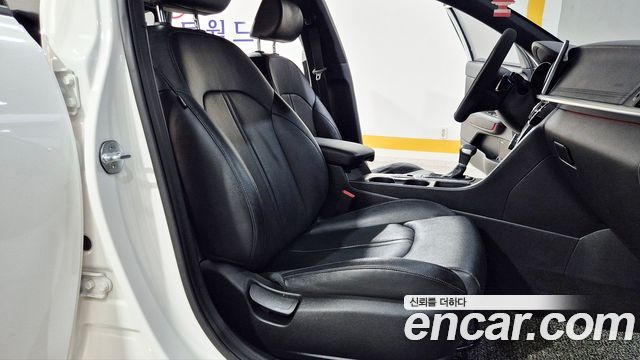 Kia K5 2016 — photo 15