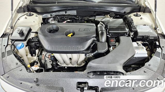 Kia K5 2016 — photo 20