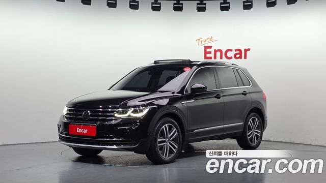 Volkswagen Tiguan 2023 — photo 1