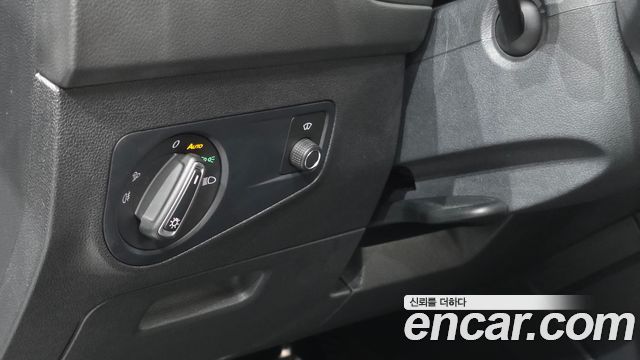 Volkswagen Tiguan 2023 — photo 14