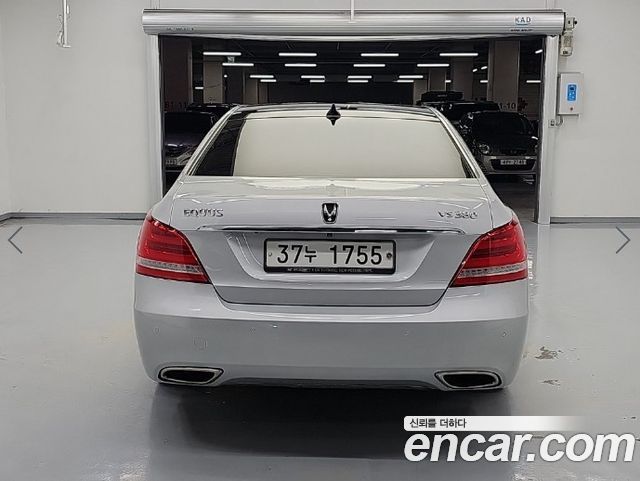 Hyundai Equus 2014 — photo 3