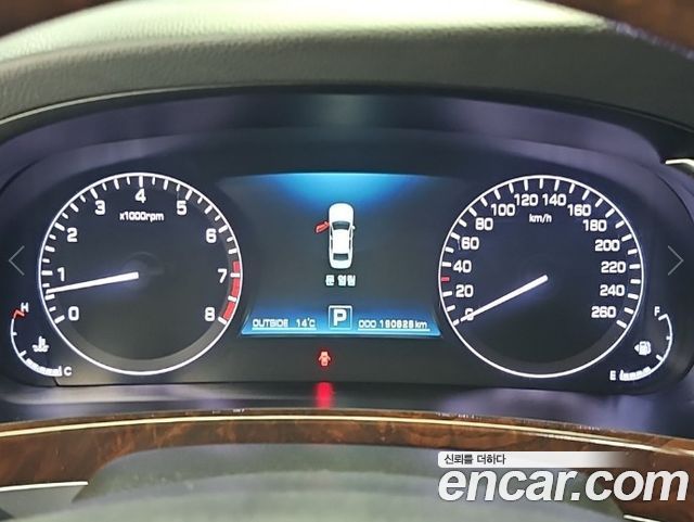 Hyundai Equus 2014 — photo 6