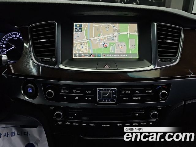Hyundai Equus 2014 — photo 10