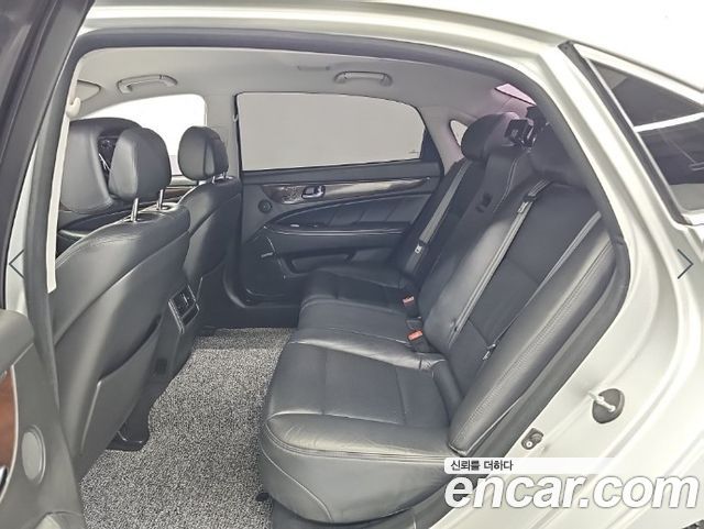Hyundai Equus 2014 — photo 12