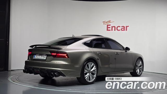 Audi A7 2016 — photo 2