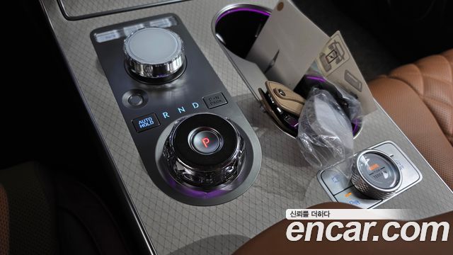 Genesis GV80 2024 — photo 12
