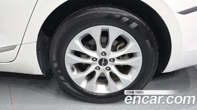 Kia K8 2024 — photo 7