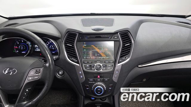 Hyundai Santafe 2015 — photo 14