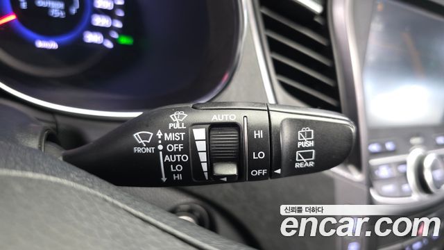 Hyundai Santafe 2015 — photo 19