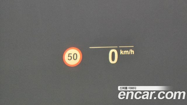 BMW 5-Series 2022 — photo 31