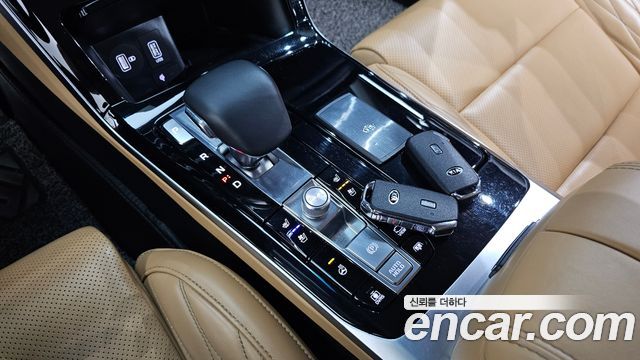 Kia K7 2020 — photo 12
