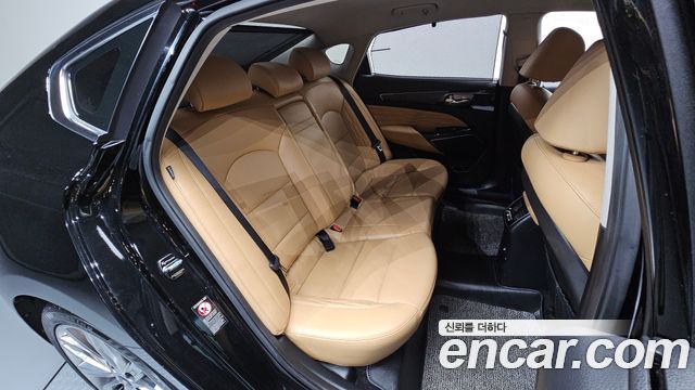 Kia K7 2020 — photo 17