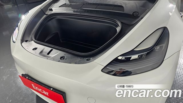 Tesla Model Y 2024 — photo 6