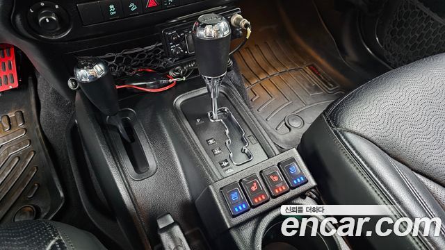 Jeep Wrangler 2017 — photo 9