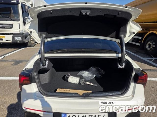 Kia K5 2024 — photo 13