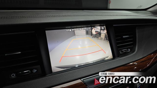 Kia K7 2016 — photo 13