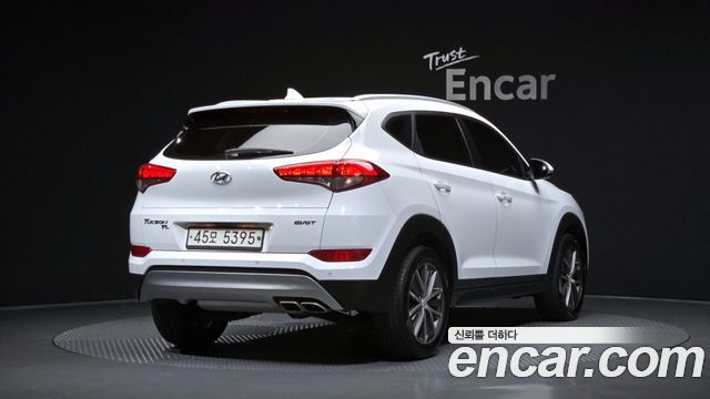 Hyundai Tucson 2017 — photo 2