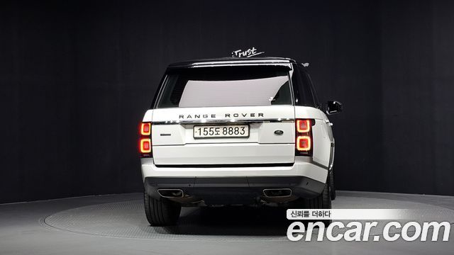 Land Rover Range Rover 2019 — photo 4