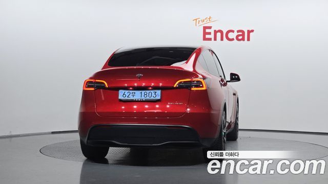 Tesla Model Y 2021 — photo 4