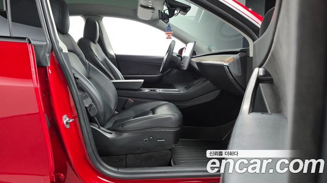 Tesla Model Y 2021 — photo 16