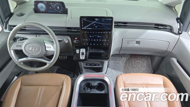 Hyundai Staria 2022 — photo 7