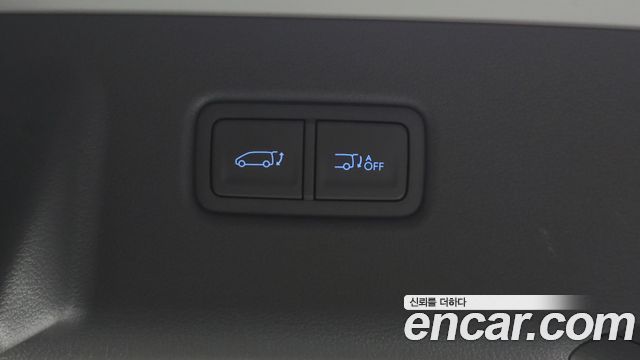 Hyundai Staria 2022 — photo 16