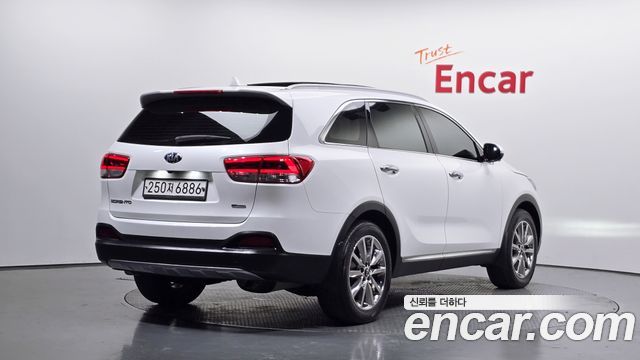 Kia Sorento 2016 — photo 2