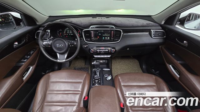 Kia Sorento 2016 — photo 10