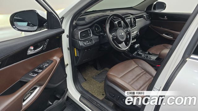 Kia Sorento 2016 — photo 13