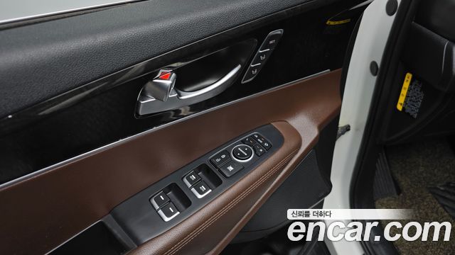 Kia Sorento 2016 — photo 21