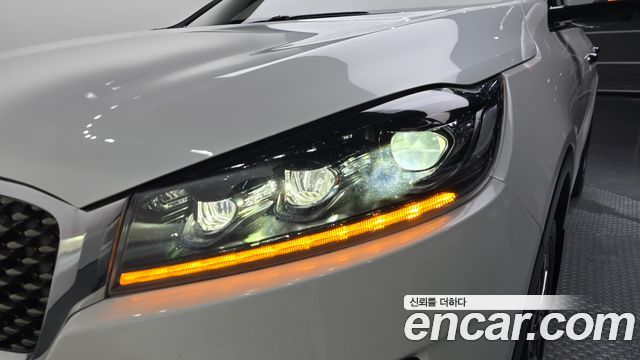 Kia Sorento 2016 — photo 8