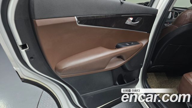 Kia Sorento 2016 — photo 15