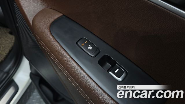 Kia Sorento 2016 — photo 28