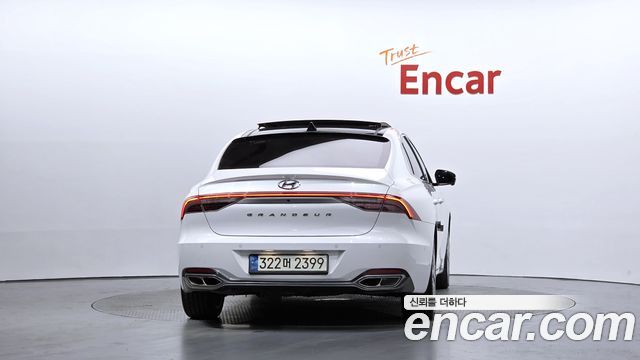 Hyundai Grandeur 2022 — photo 4