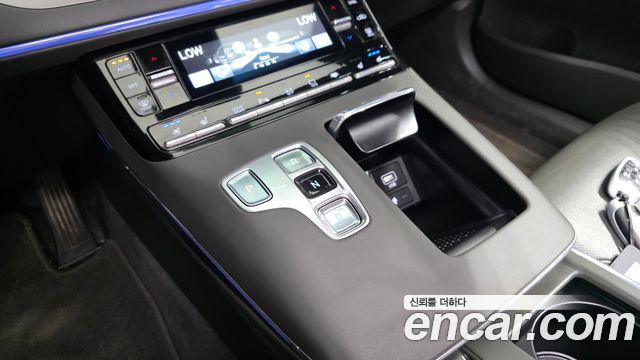 Hyundai Grandeur 2022 — photo 12