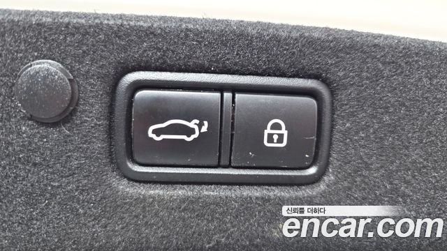 Hyundai Grandeur 2022 — photo 23
