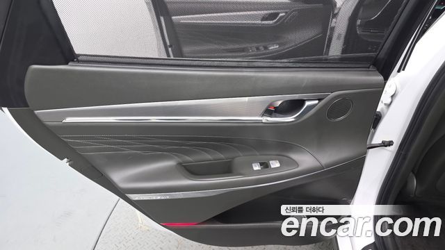Hyundai Grandeur 2022 — photo 15