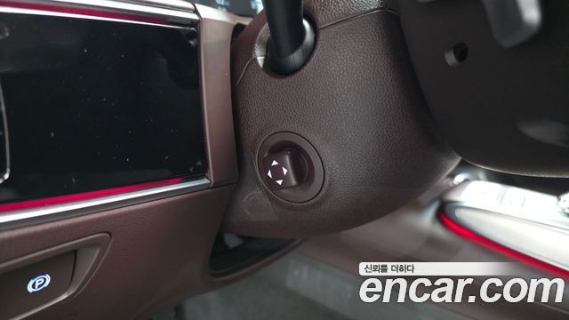 Genesis GV70 2022 — photo 25